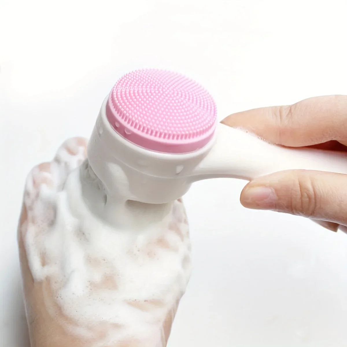 2-in-1 Silicone Pet Paw Cleaner & Grooming Brush – Healthy Coats, Clean Paws